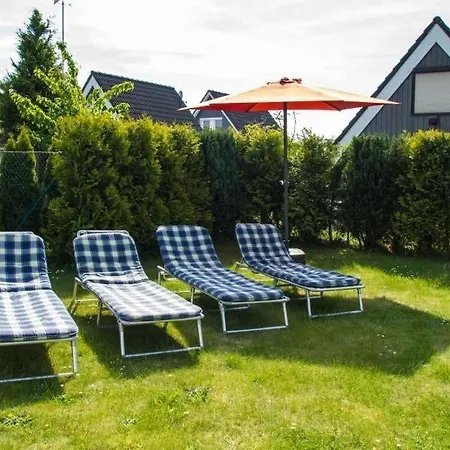 Ferienhaus, Am Ringwall 47 *