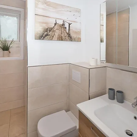 Ferienhaus, Am Ringwall 47 Nyaraló Duhnen